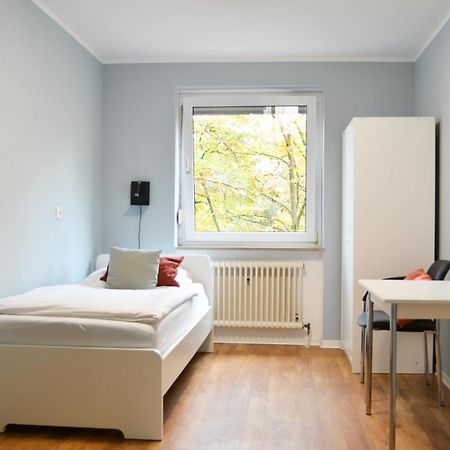 1, 2, Sleep Hostel Nuernberg Messe Εξωτερικό φωτογραφία