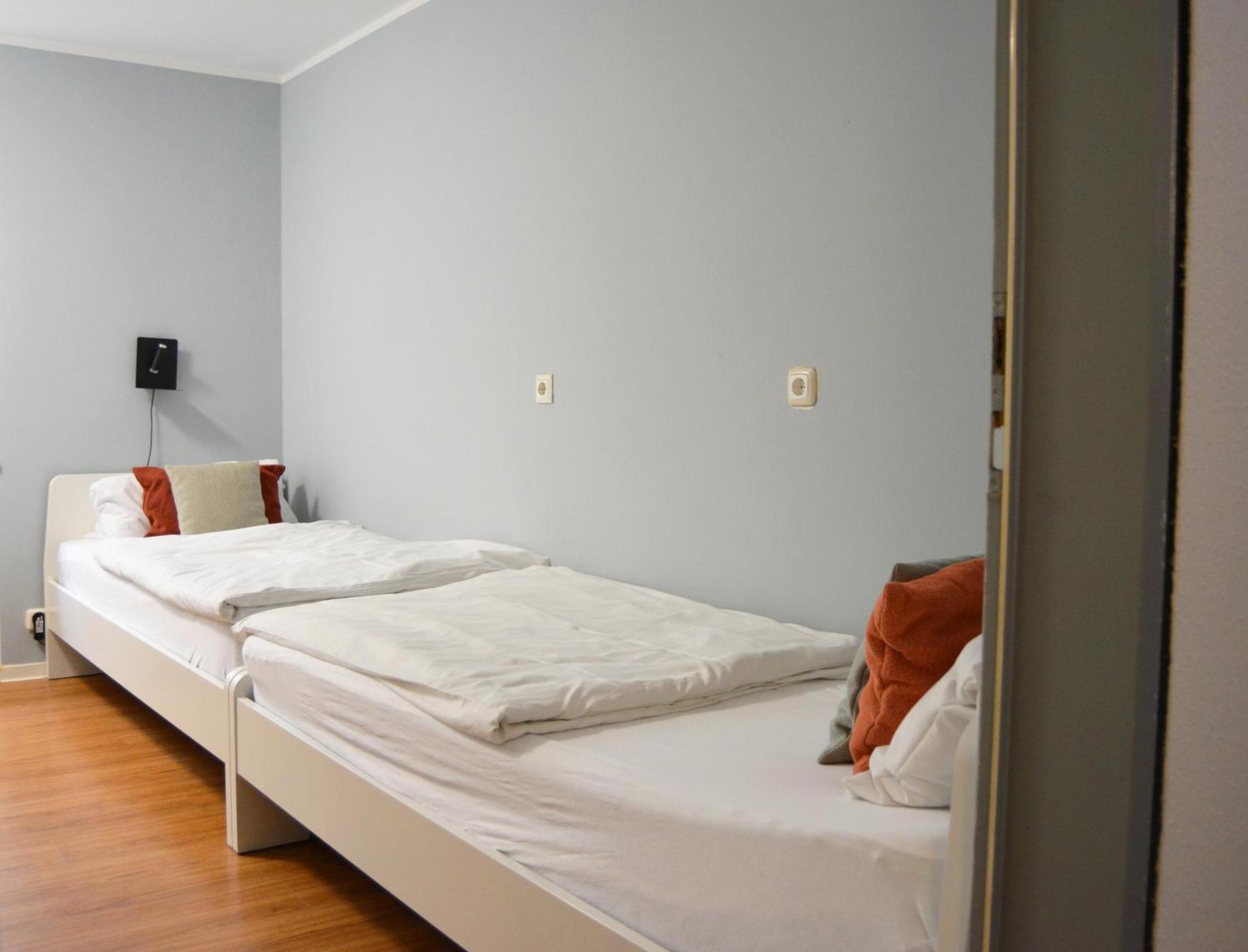 1, 2, Sleep Hostel Nuernberg Messe Εξωτερικό φωτογραφία